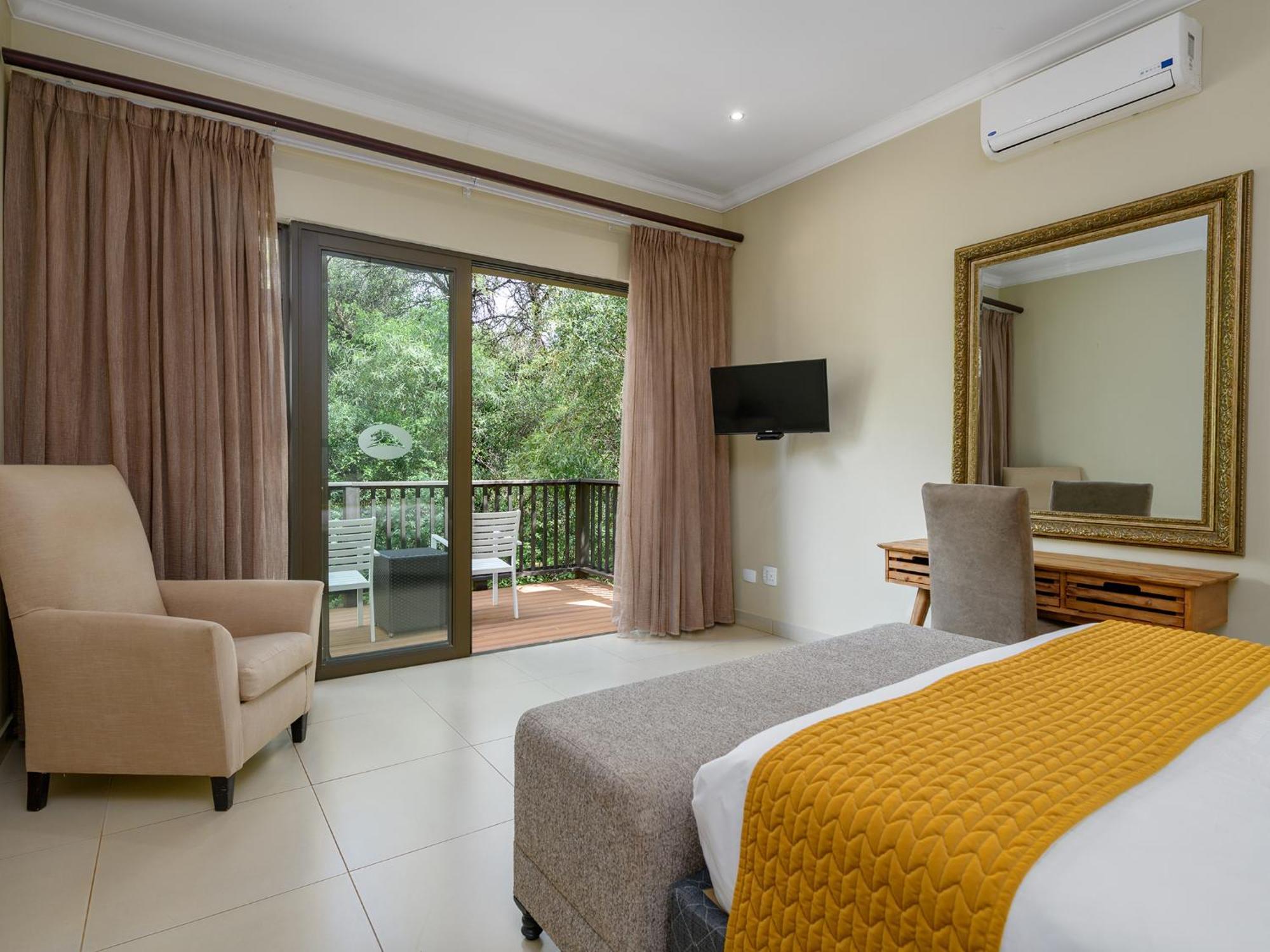 Monomotapa Village @ Legend Golf And Safari Resort Golders Green Ngoại thất bức ảnh