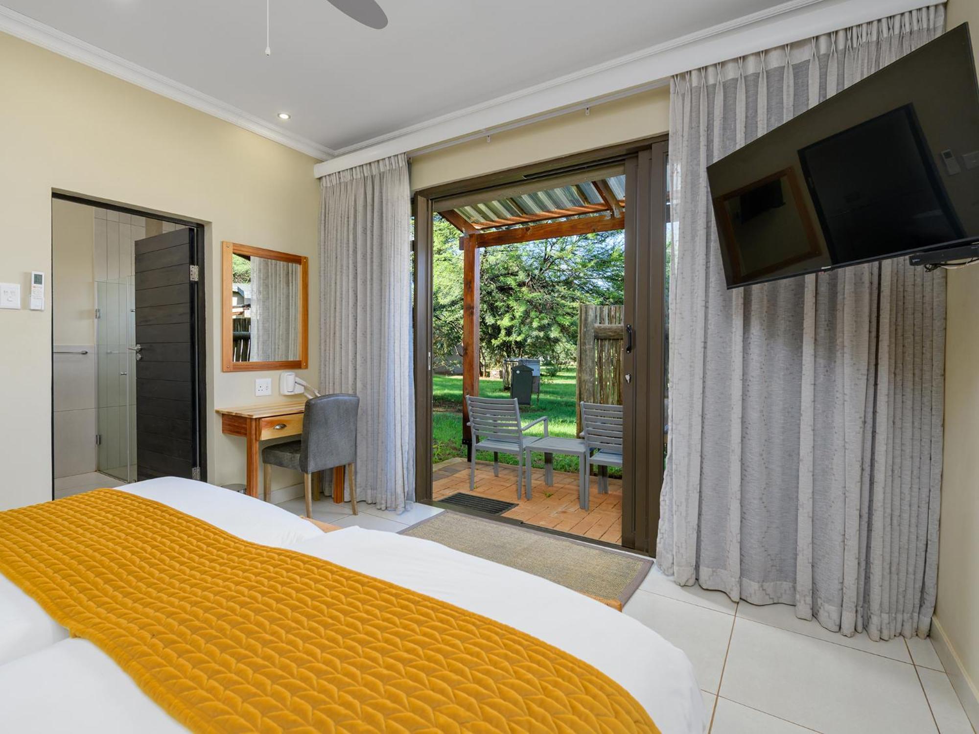Monomotapa Village @ Legend Golf And Safari Resort Golders Green Ngoại thất bức ảnh