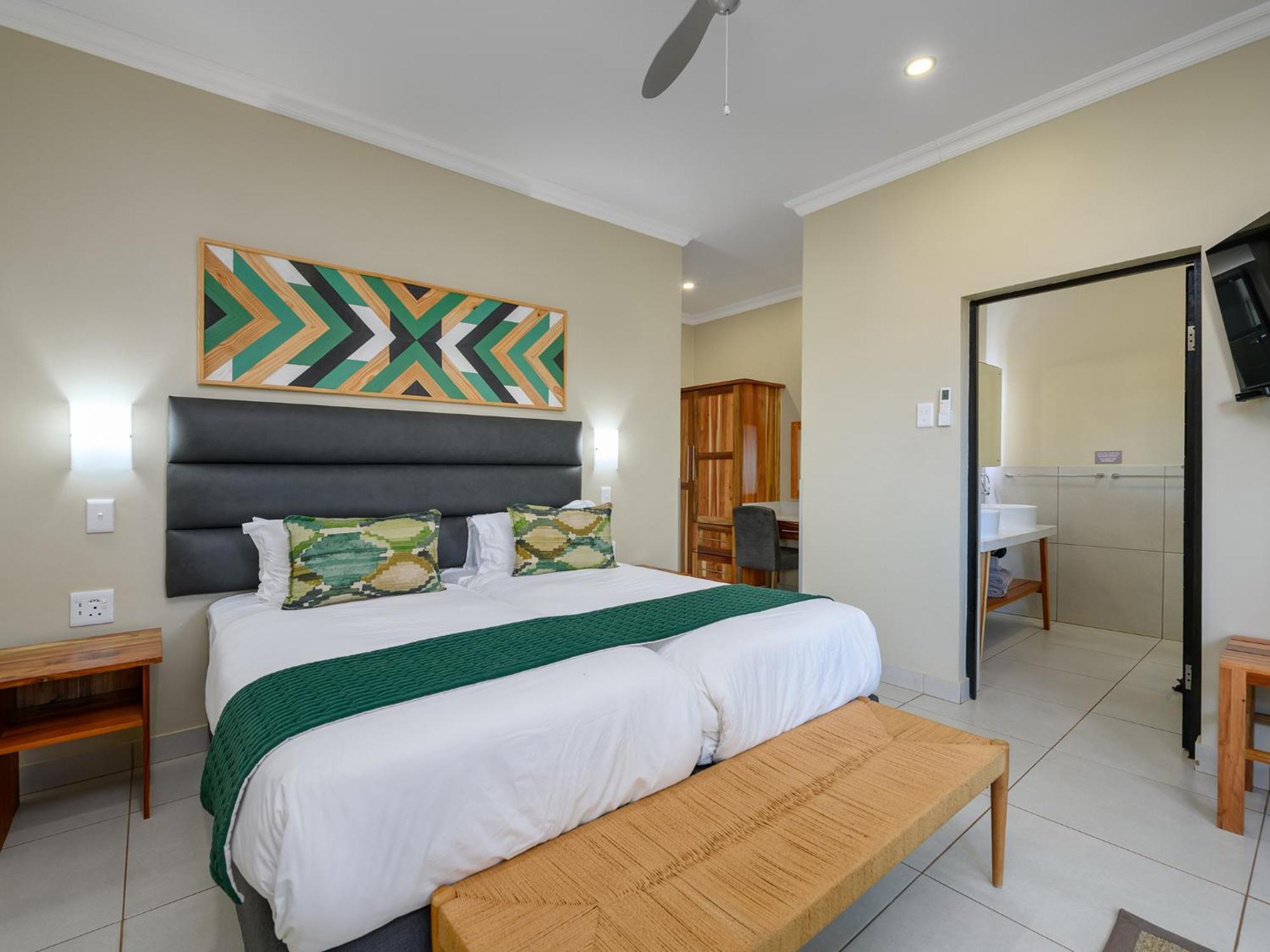Monomotapa Village @ Legend Golf And Safari Resort Golders Green Ngoại thất bức ảnh