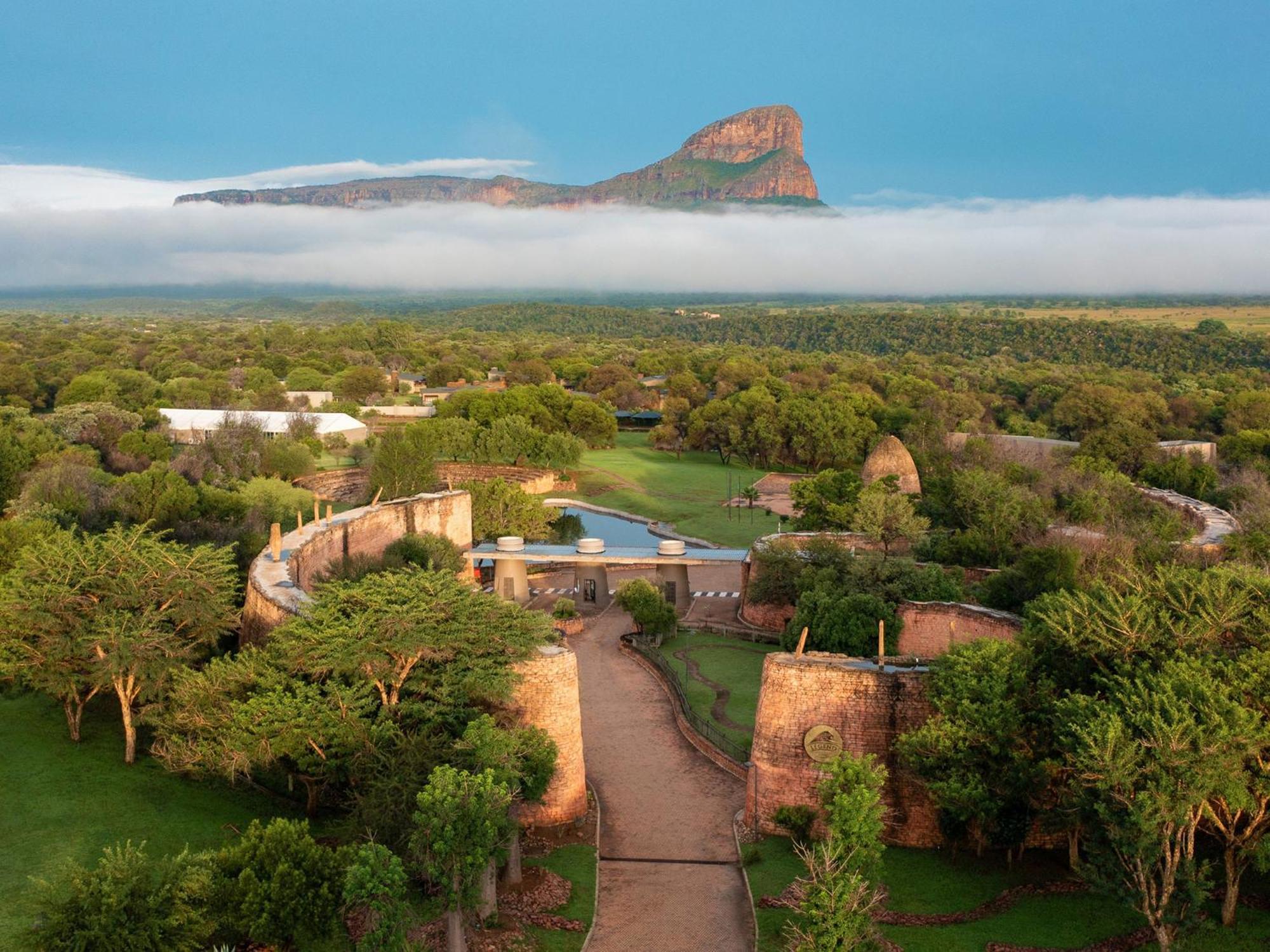 Monomotapa Village @ Legend Golf And Safari Resort Golders Green Ngoại thất bức ảnh
